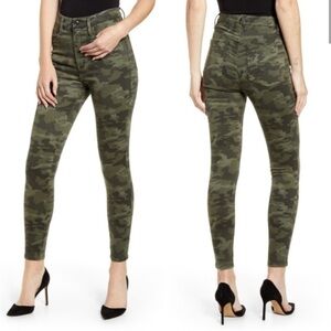 Good American Good Waist Camo Print Skinny Jeans 10/30